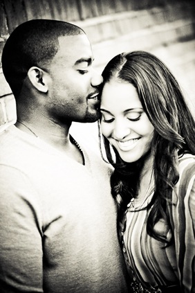romantic man and woman in old town alexandria