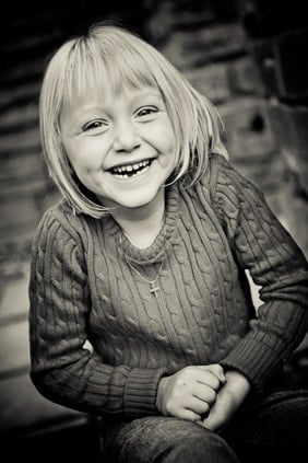 Portrait of girl at Glenview Mansion in Rockville, MD
