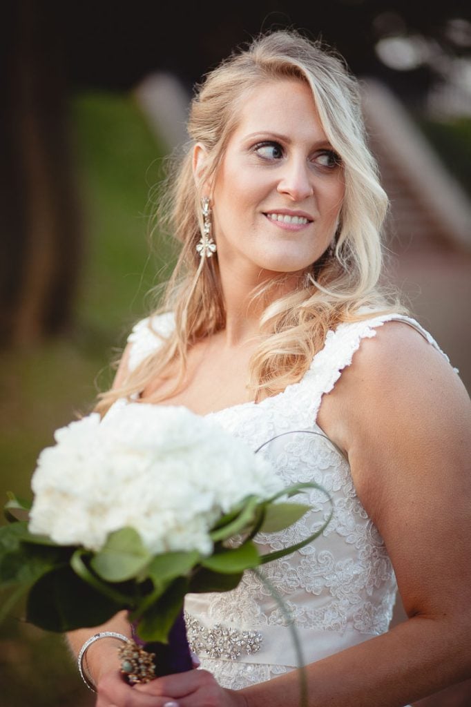 bride-looking-beautiful-in-annapolis