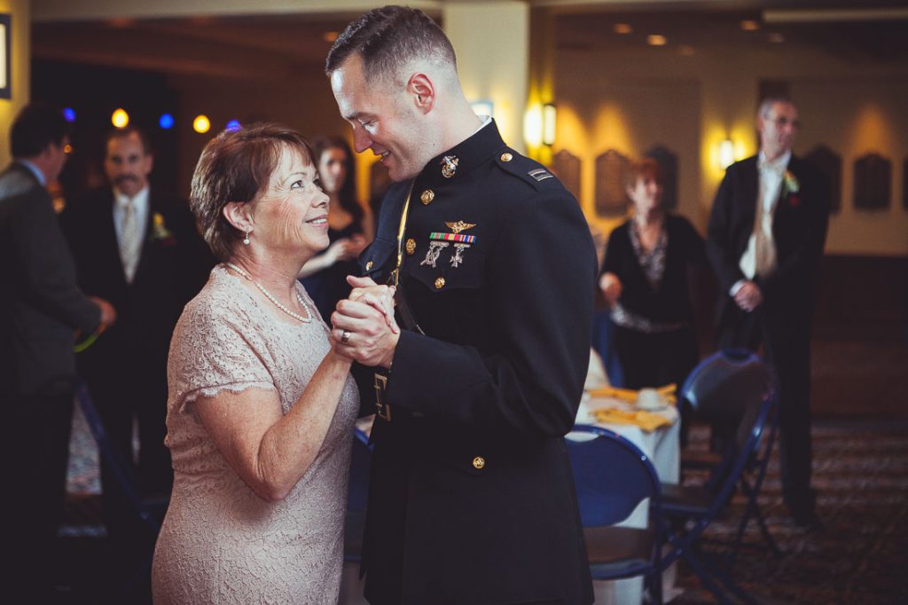 groom-and-mother-dance