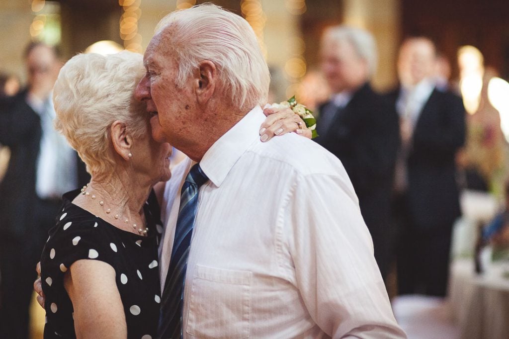 grandparents-dancing-at-wedding