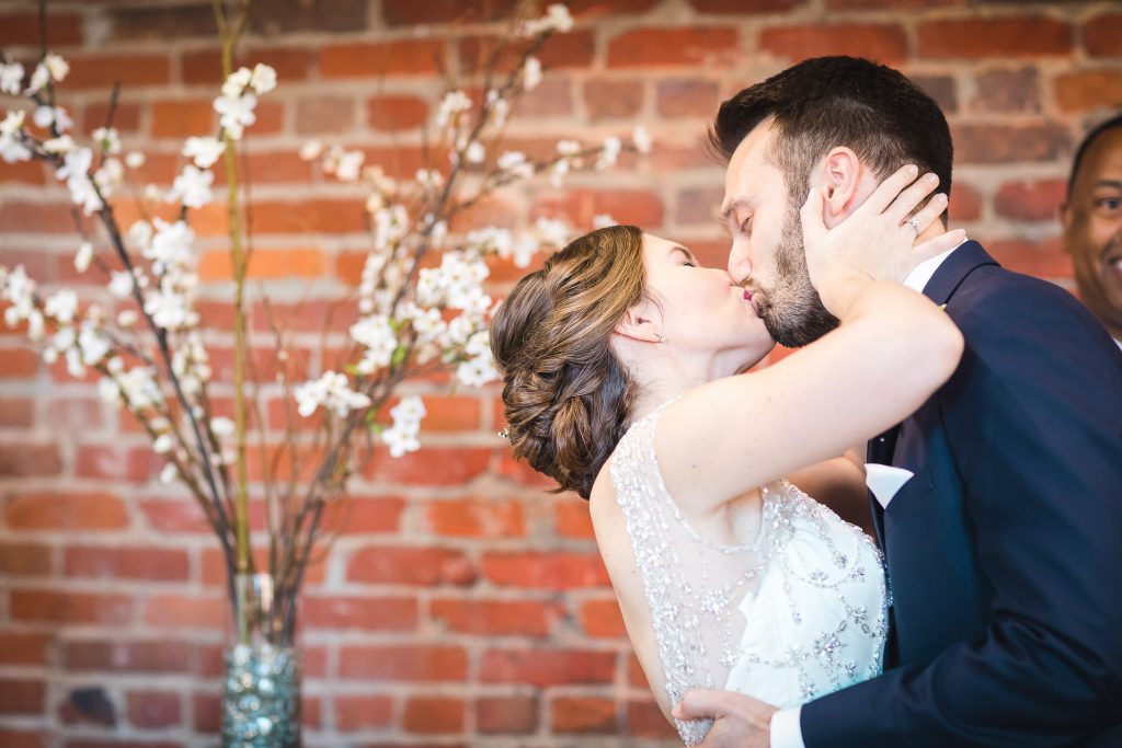 An Intimate September Wedding at The Loft at 600F The National Portrait Gallery 58