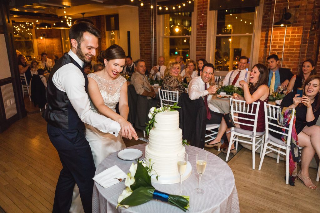 An Intimate September Wedding at The Loft at 600F The National Portrait Gallery 86