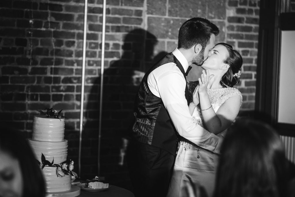 An Intimate September Wedding at The Loft at 600F The National Portrait Gallery 88