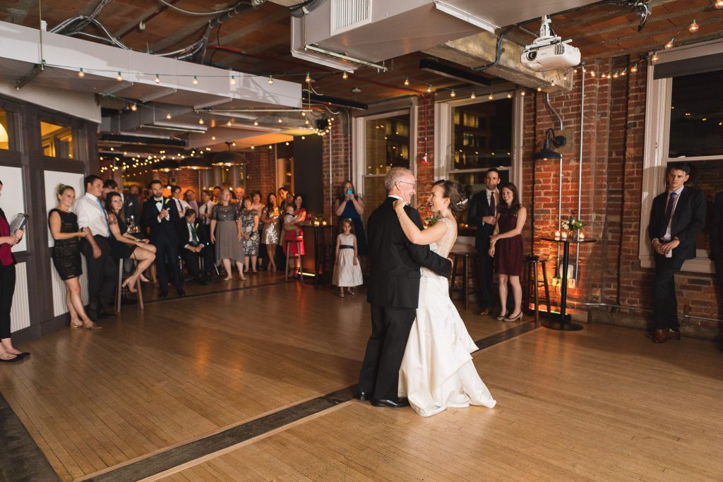 An Intimate September Wedding at The Loft at 600F The National Portrait Gallery 91