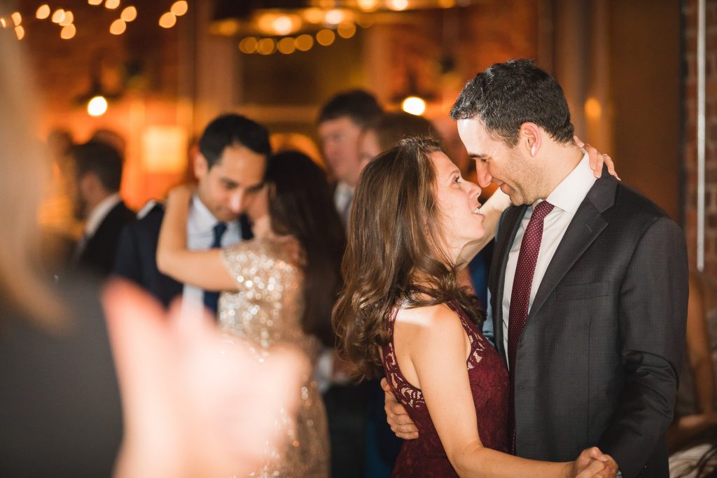 An Intimate September Wedding at The Loft at 600F The National Portrait Gallery 93