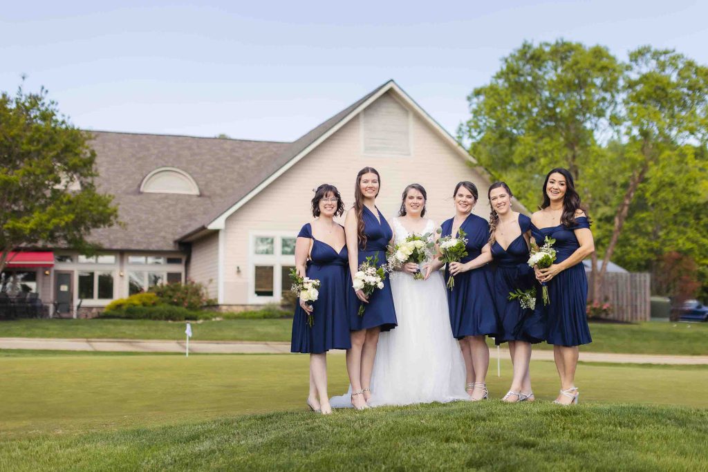 Keywords: Wedding, Group